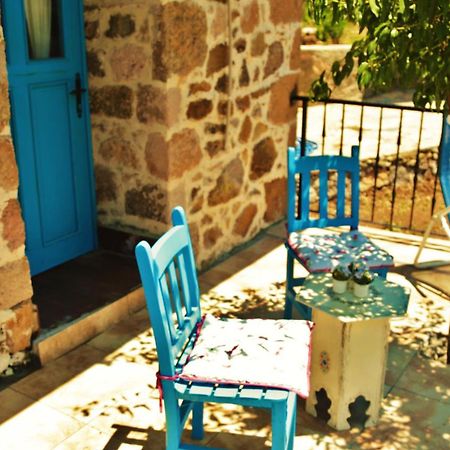 Alterna Koey Evi Guest House Ayvacik ภายนอก รูปภาพ